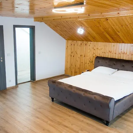 Eda Homestay